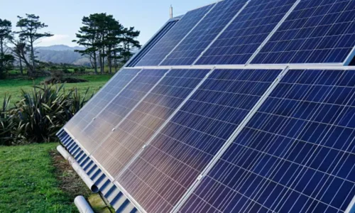 Why Choose an Off-Grid Solar Power System in Bangalore